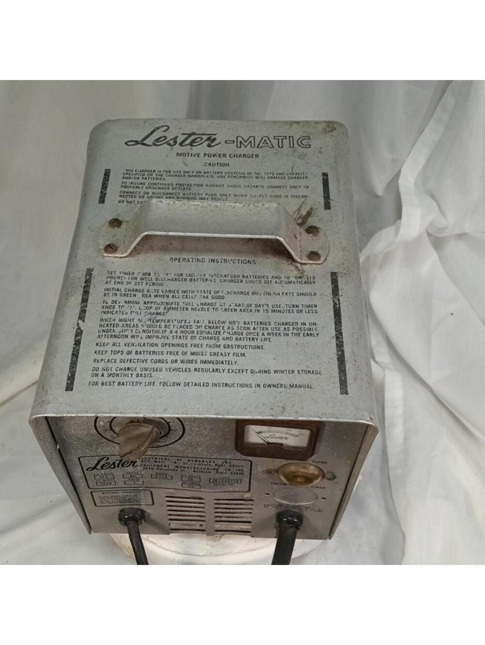Lester Electrical Model 8714 36V Golf Cart Battery Charger Lestermatic Vintage